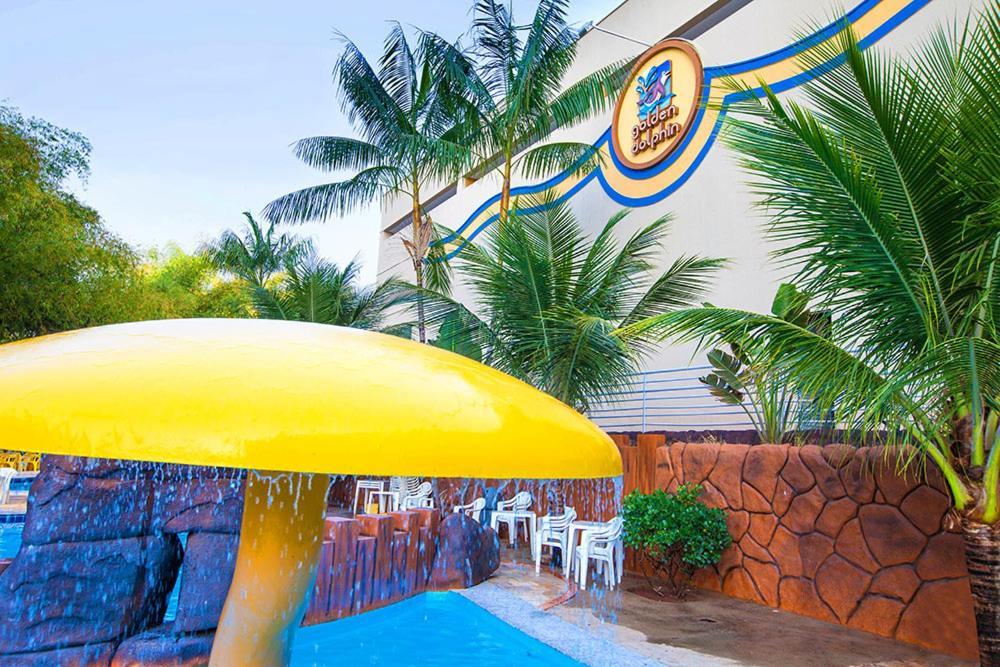 Golden Dolphin Grand Hotel Oficial Калдас-Новас Экстерьер фото
